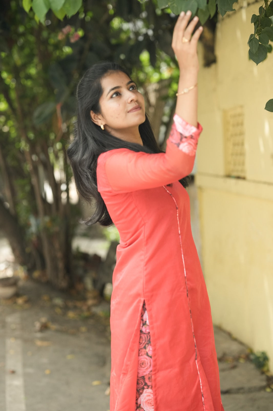 Coral Rose Organza Kurta Set