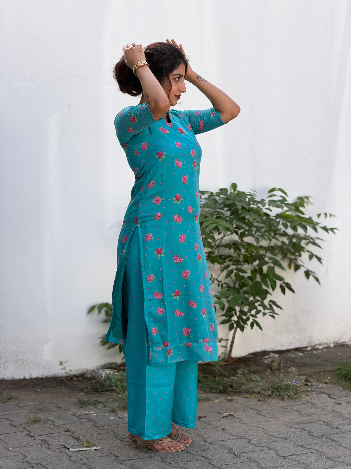 Neya Turquoise Kurta Set