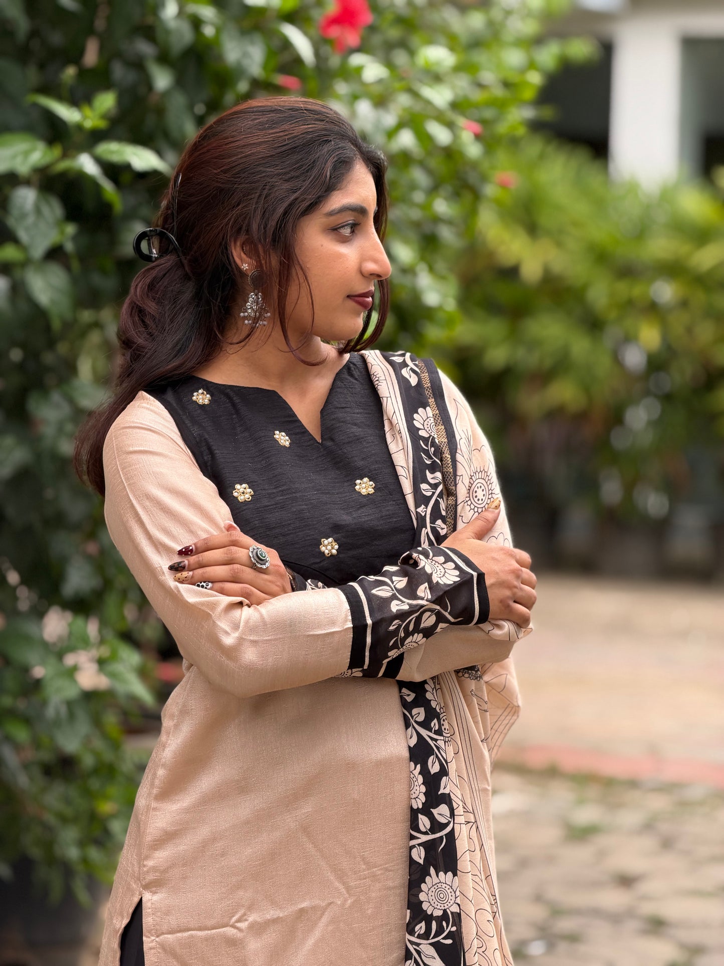 Madhura Oviyam