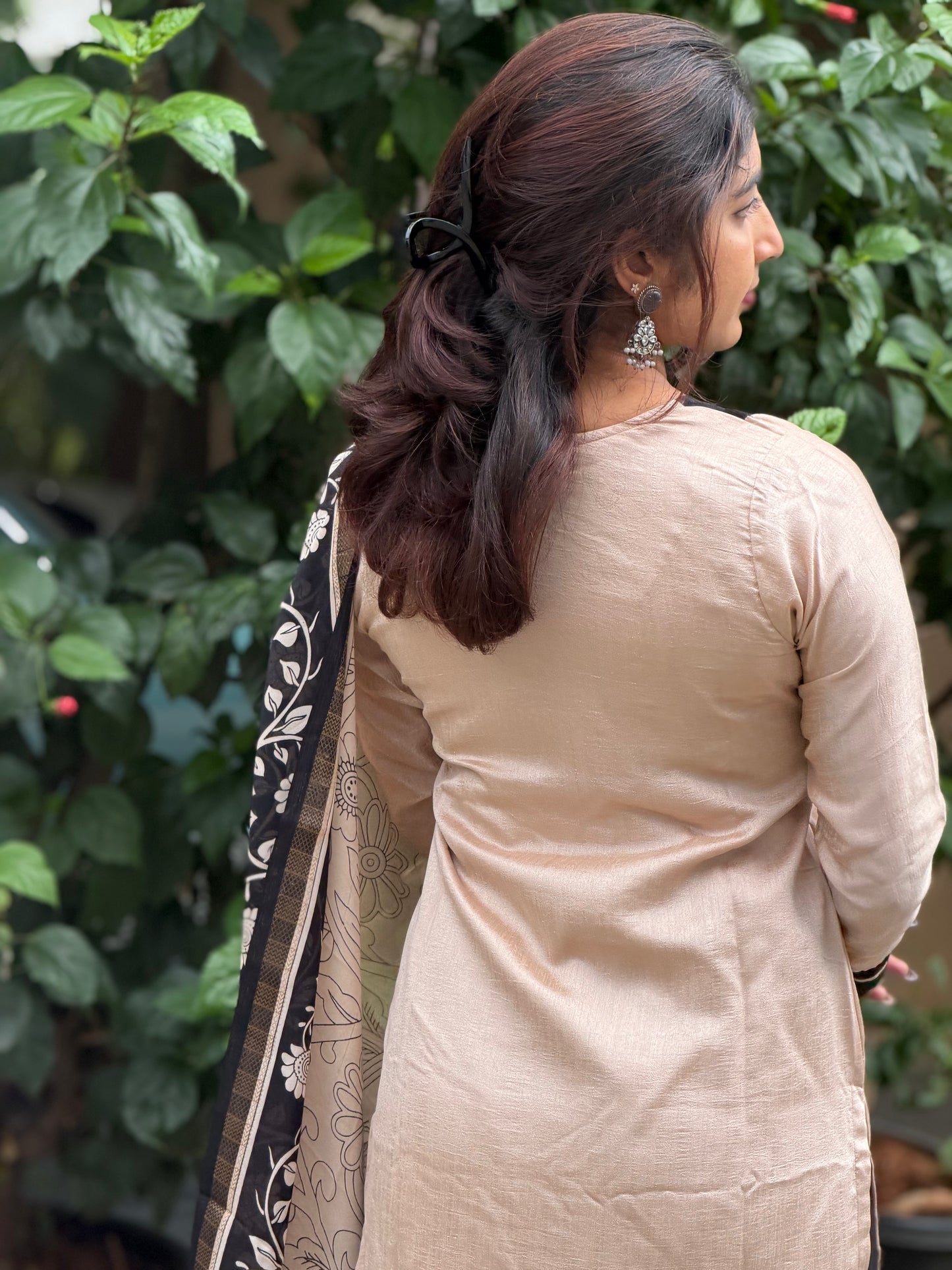 Madhura Oviyam