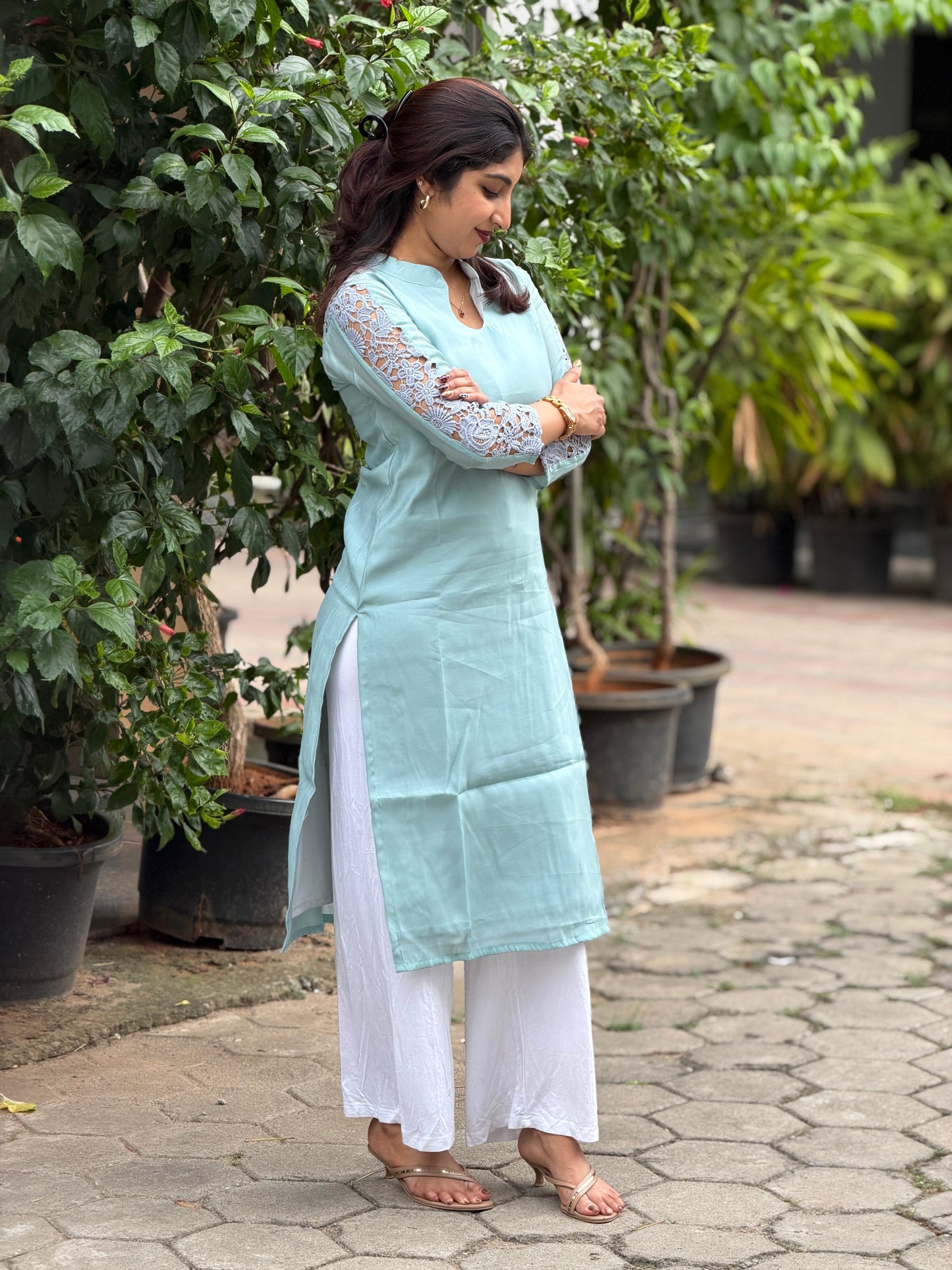 Elara Ice Blue