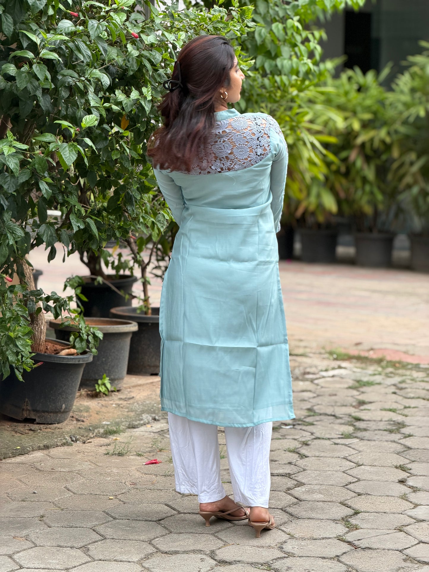 Elara Ice Blue