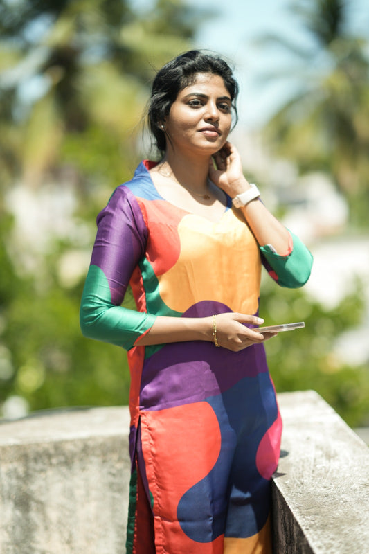 Anvika Mosaic Kurta
