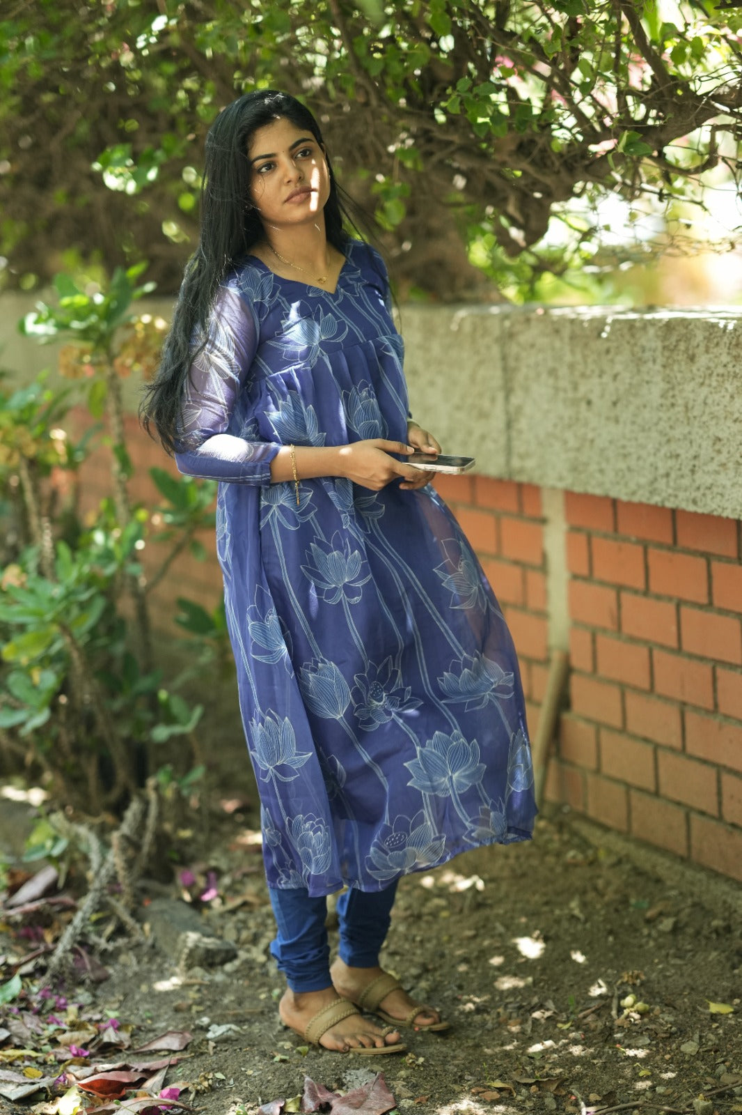 Aadhira Lotus Whisper Kurta