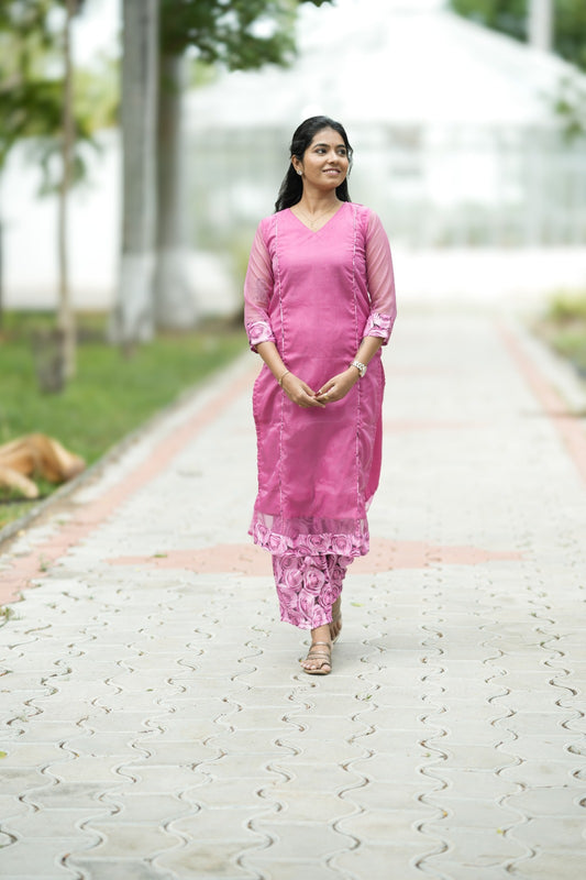 Kiara Rose Mist Kurta Set