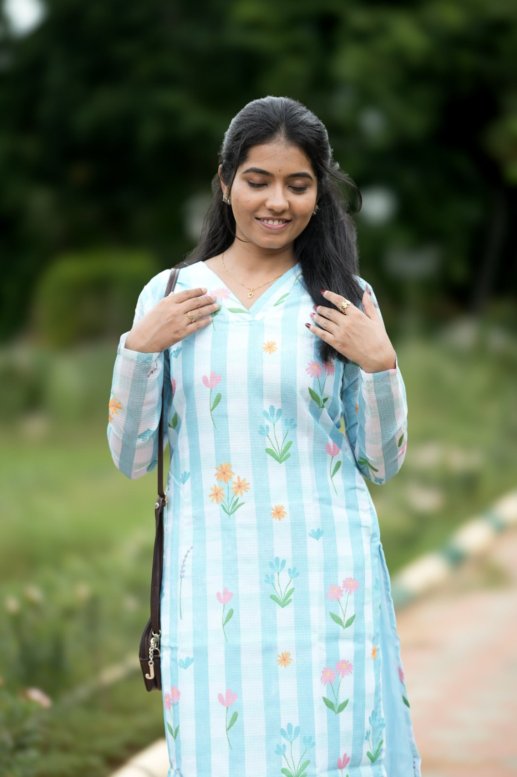 Saanvika Sky Kota Kurta