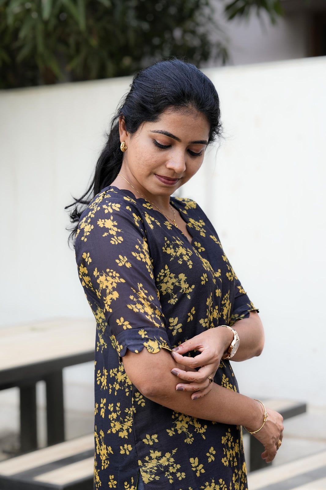 Andhi Pookal
