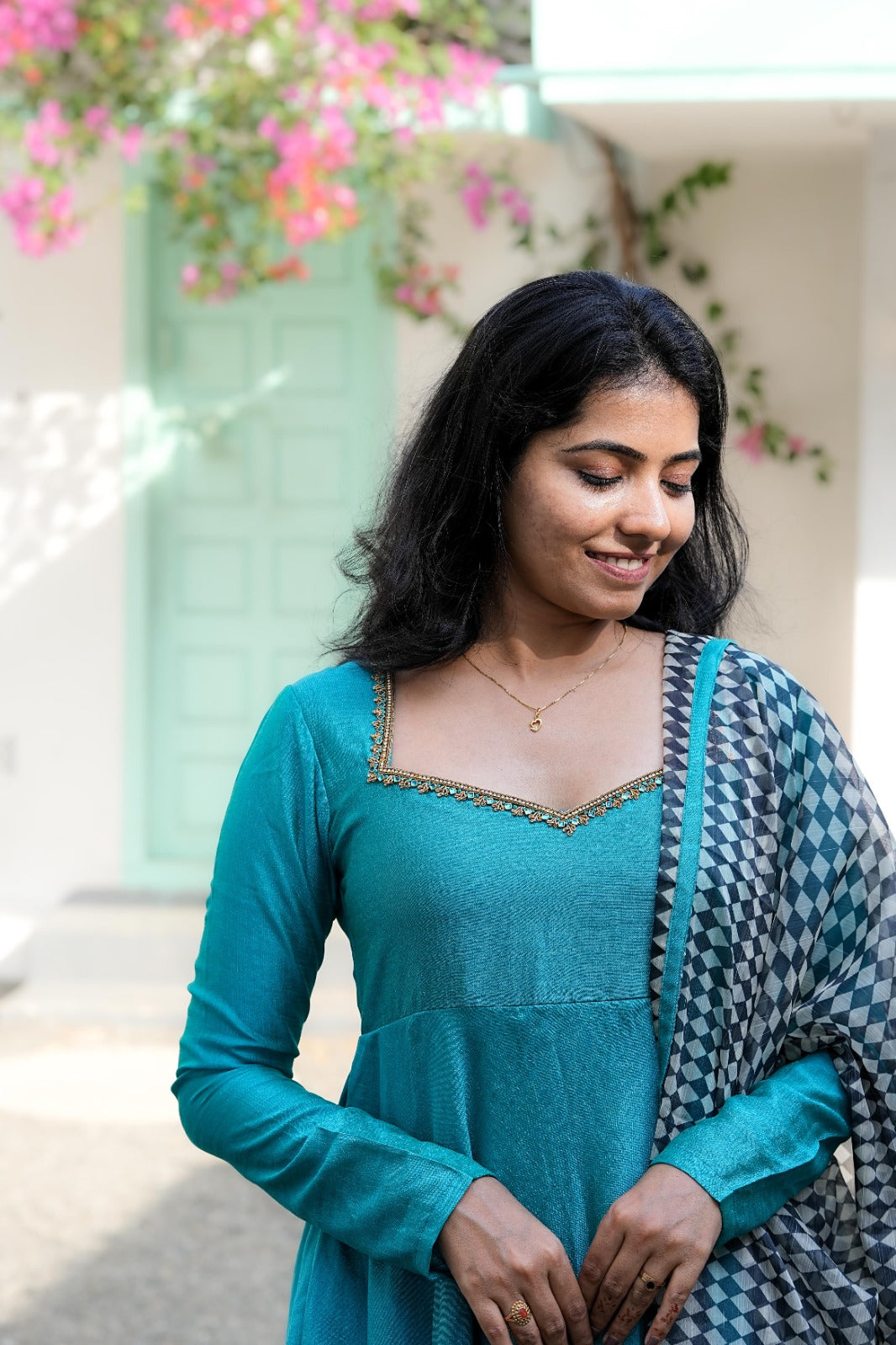Neela Saaral