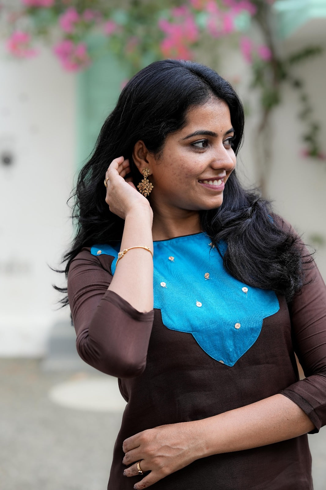 Neela Vidiyal