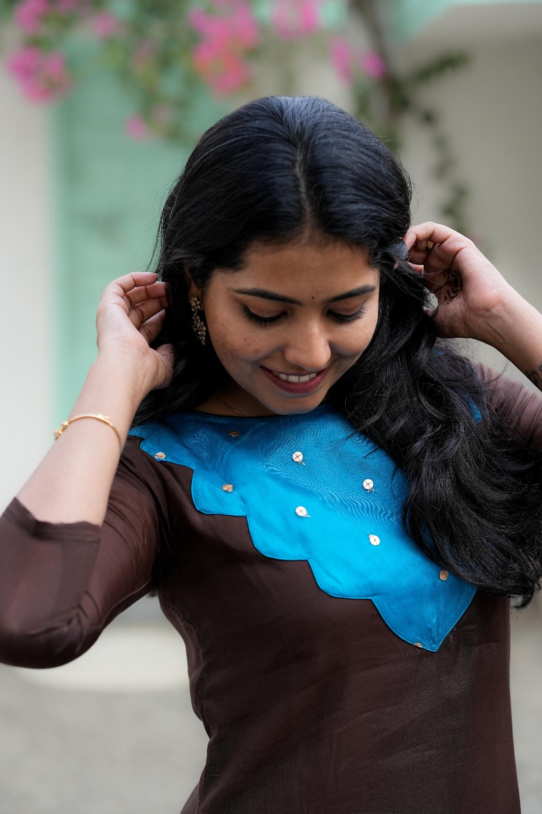 Neela Vidiyal