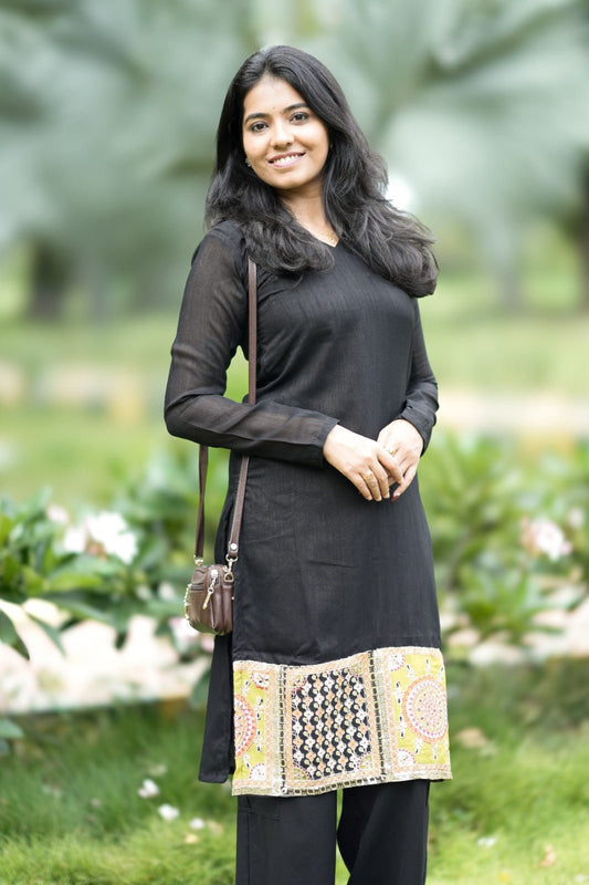 Aadhira Black Kurta - THISA