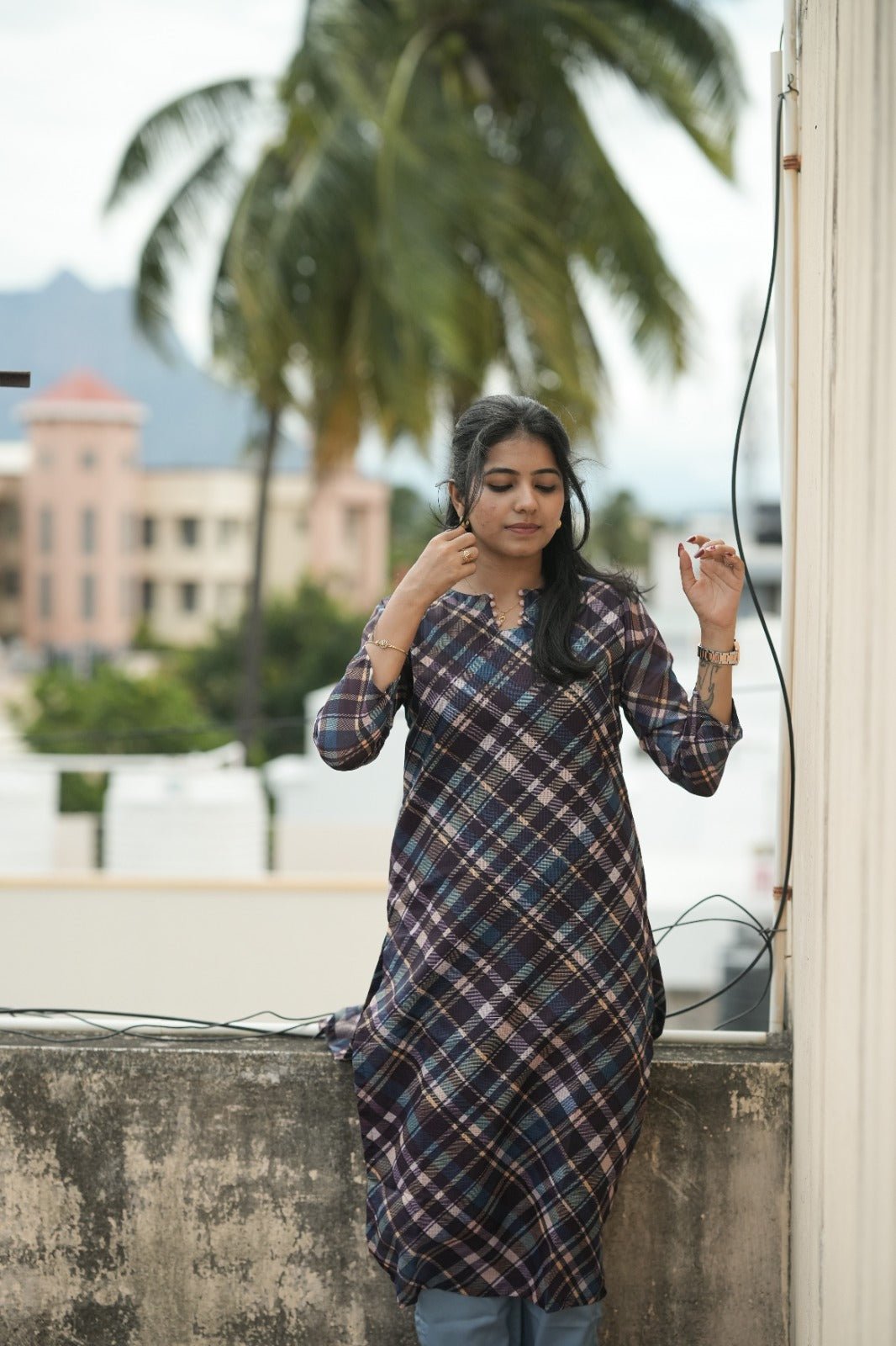 Nyla Midnight Check Kurta - THISA